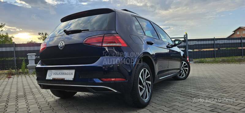 Volkswagen Golf 7 1.6 TDI N o v a