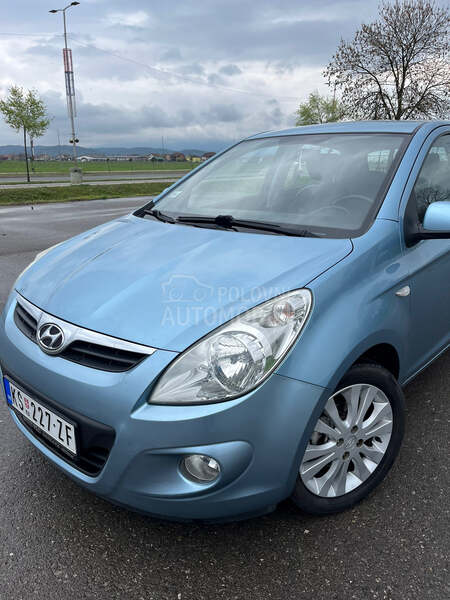 Hyundai i20 1.6