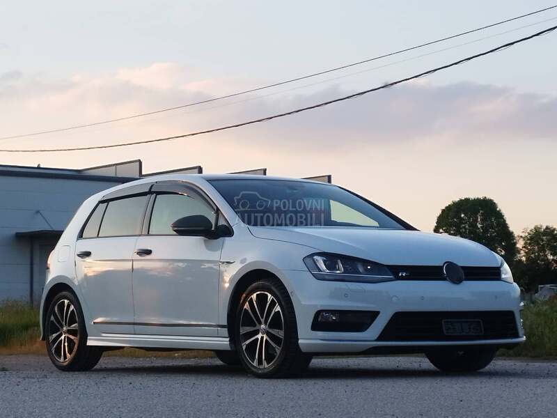 Volkswagen Golf 7 1.4TSI R-Line Lounge