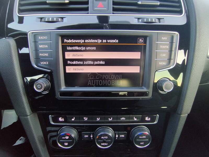 Volkswagen Golf 7 1.4TSI R-Line Lounge