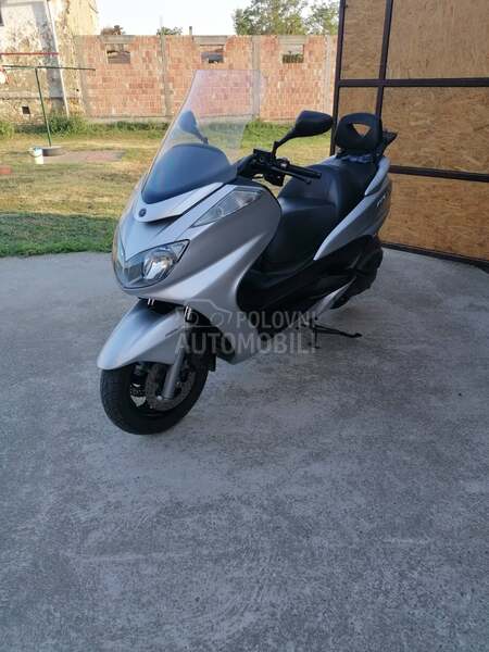 Yamaha Majesty 400