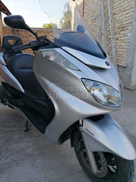 Yamaha Majesty 400