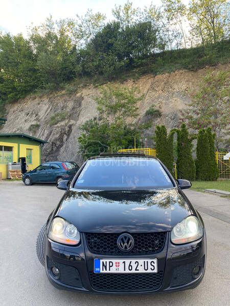 Volkswagen Golf 5 GTI
