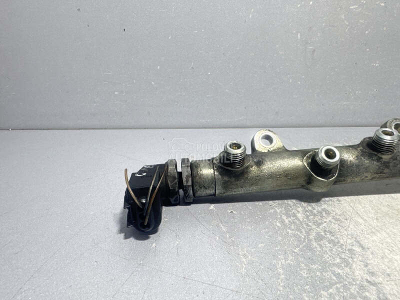 SENZOR PRITISKA GORIVA