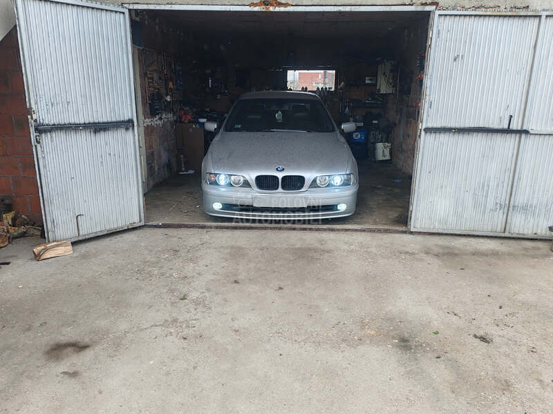 BMW 530 E39