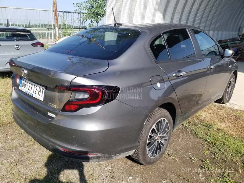 Fiat Tipo SEDAN