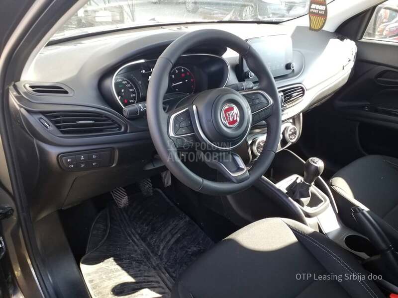 Fiat Tipo SEDAN