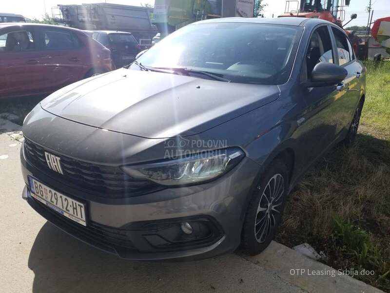 Fiat Tipo SEDAN