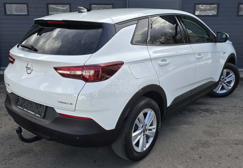 Opel Grandland X 1.5CDTI