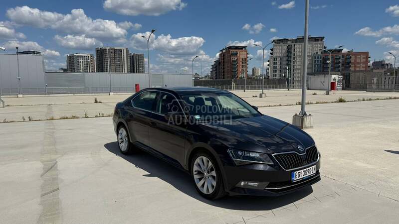 Škoda Superb 2.0tdi F1 DSG 2xLED
