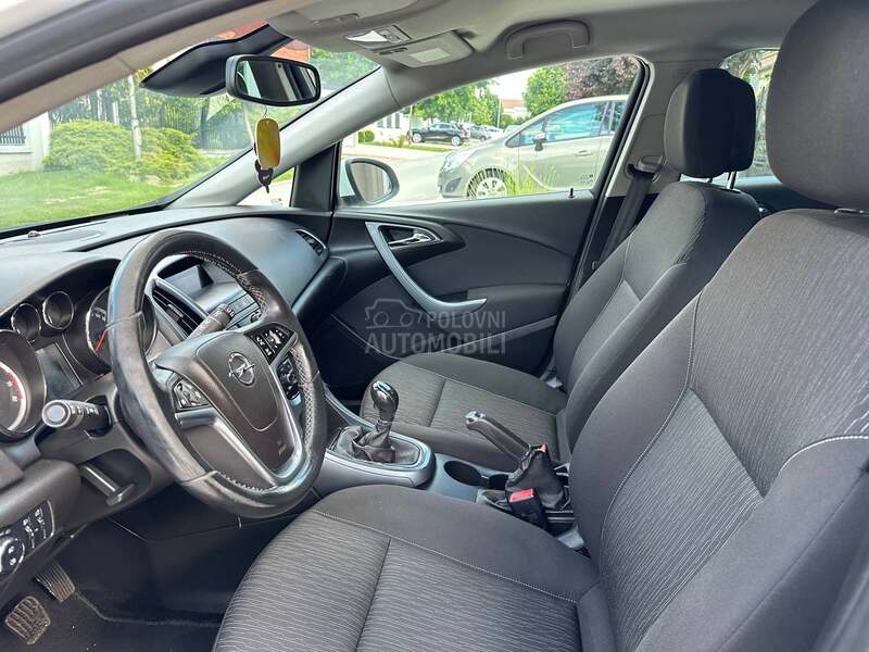 Opel Astra J 1.4 LPG ENJOY