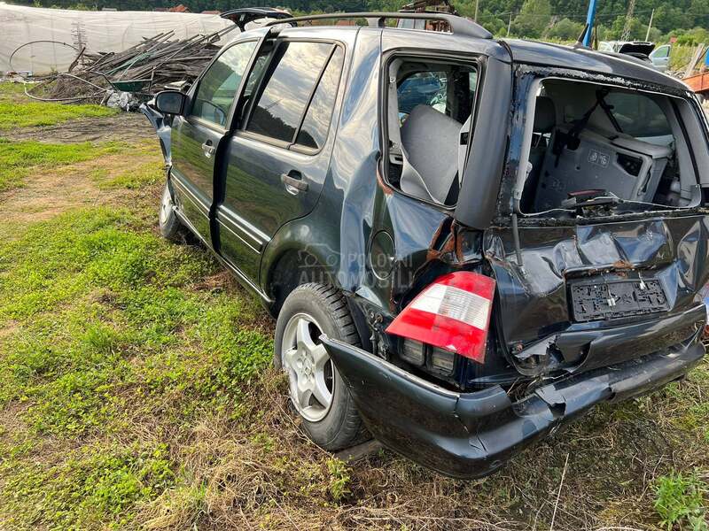 Mercedes Benz ML 270 2x ML, manuelac