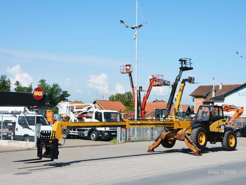 CAT TH360B