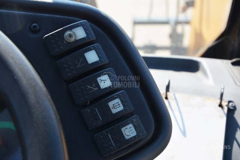 CAT TH360B