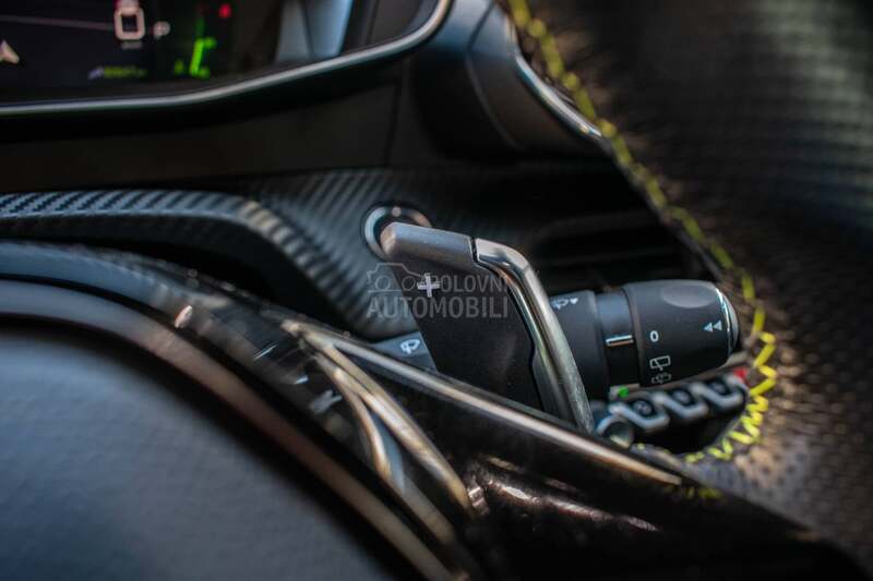 Peugeot 2008 GT LINE PANO
