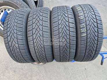 Semperit 185/60 R15 Zimska