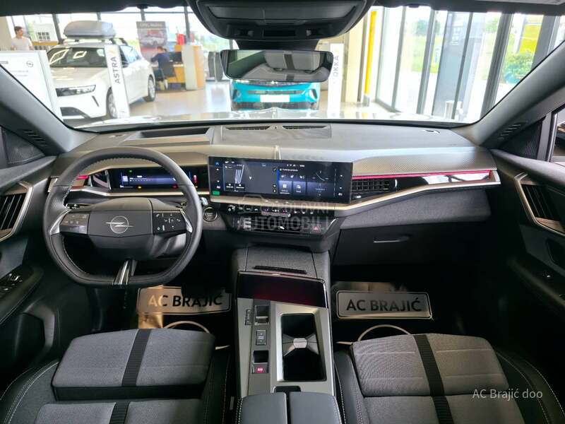 Opel Grandland X 1.2 136 HP AT6 MHEV