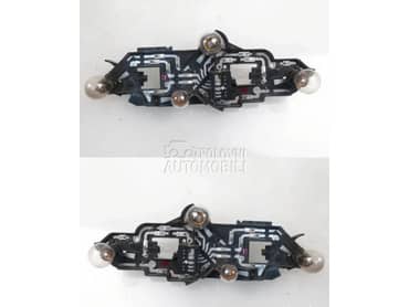 Tabla za Stop Svetlo Hečbek za Peugeot 307