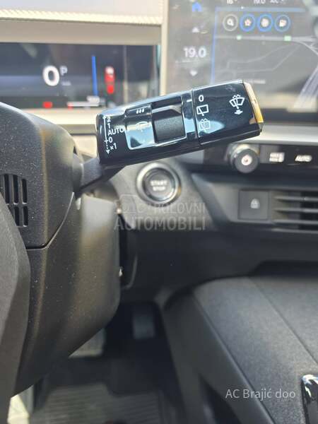 Opel Grandland X 1.2 136 HP AT6 MHEV