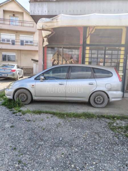 Honda Stream 2.0