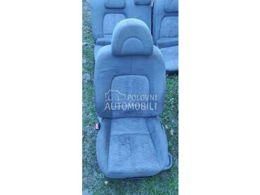 Sedišta Prednja za Peugeot 407