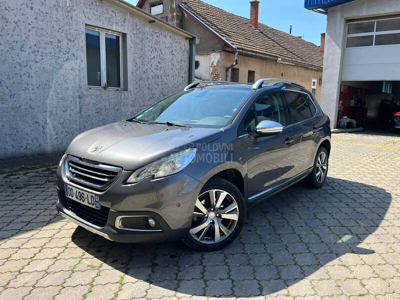 Peugeot 2008 1.6HDI FELINE TITANE