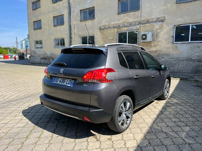 Peugeot 2008 1.6HDI FELINE TITANE