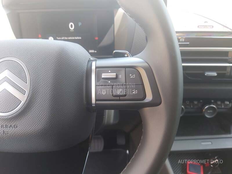 Citroen C4 MAX 1.2T A8
