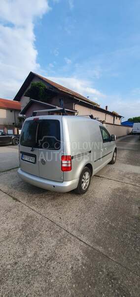Volkswagen Caddy 1.6 75KS