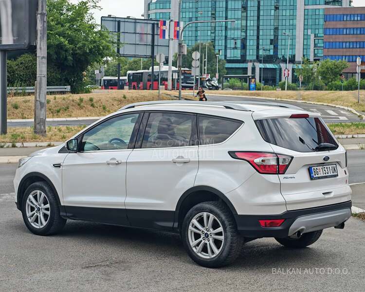 Ford Kuga 1.5 TDCI / BUSINESS