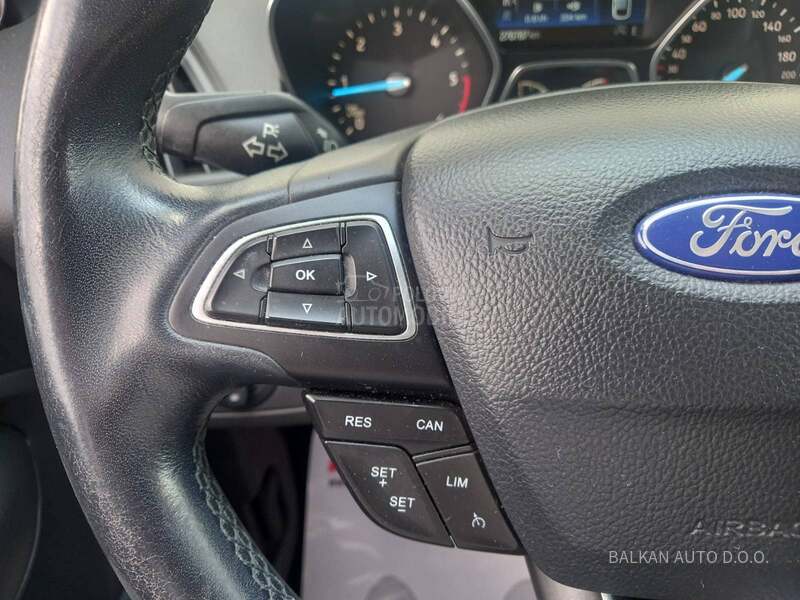 Ford Kuga 1.5 TDCI / BUSINESS