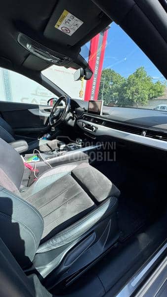 Audi A5 Virtual black