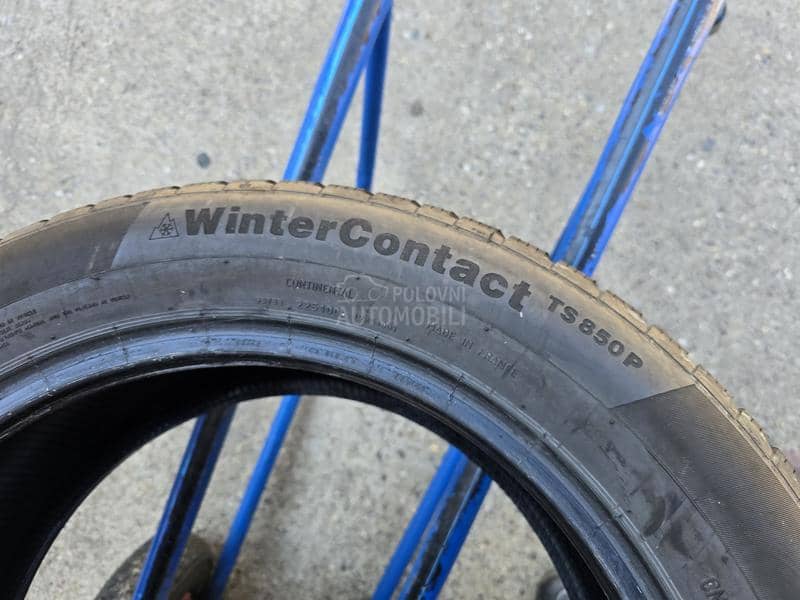 Continental 215/55 R17 Zimska