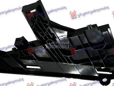 NOSAC FARA PLASTICNI za Land Rover Freelander od 2007. do 2014. god.