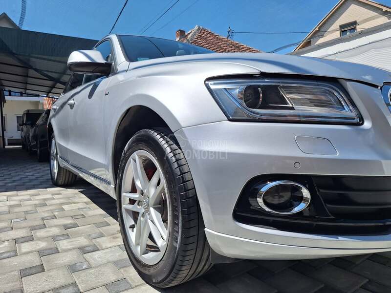 Audi Q5 S-line LED,NA. VI
