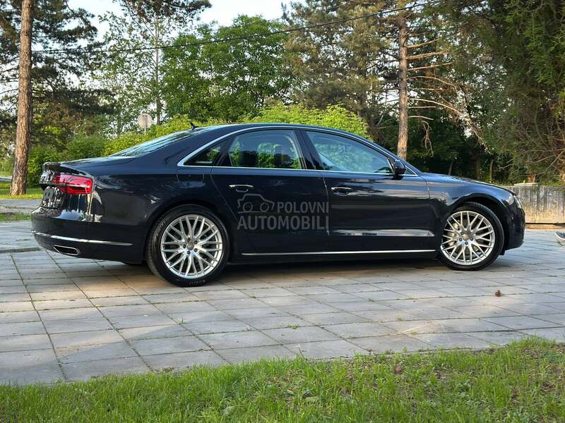 Audi A8 3.0TDI