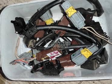 Senzor Kvačila za Peugeot 407