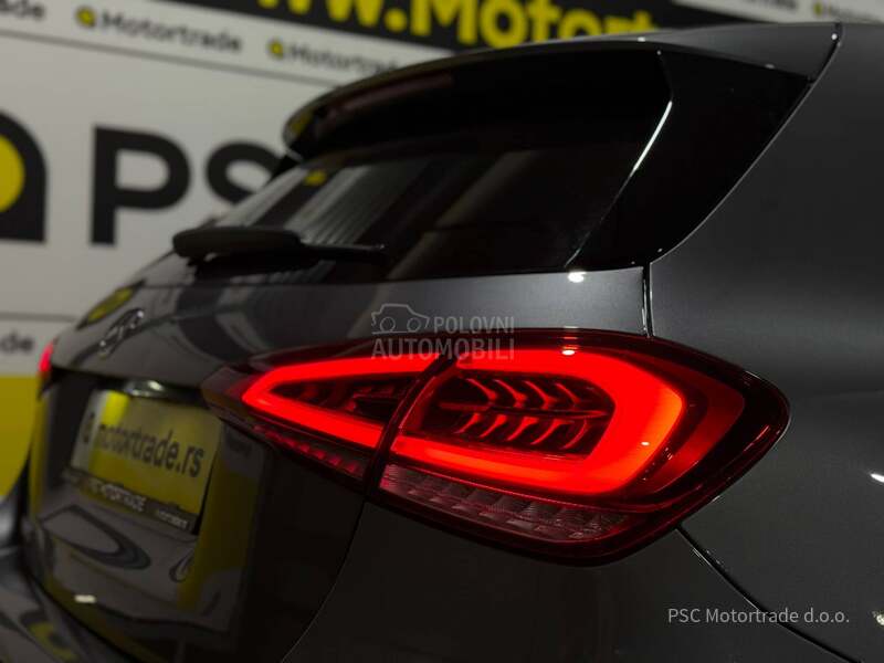 Mercedes Benz A 180 AMG/Kamera/Led
