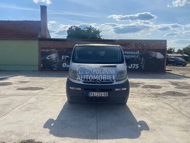 Opel Vivaro Putnicki 9 Mesta