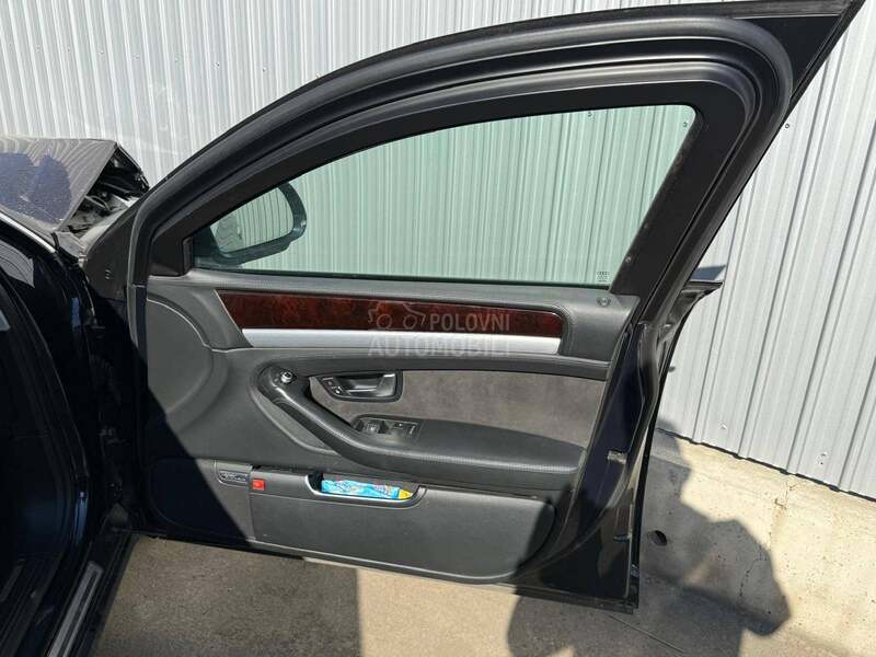 Audi A8 L B7 ARMORED