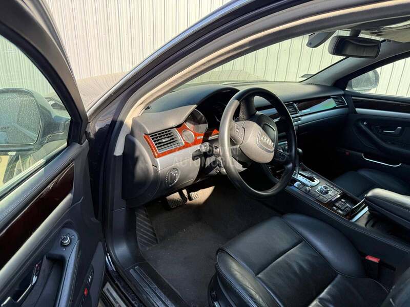 Audi A8 L B7 ARMORED