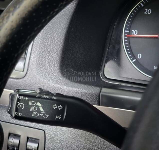 Volkswagen Touran Cross