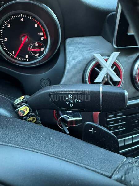 Mercedes Benz CLA 200 