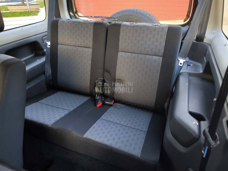 Suzuki Jimny 1.3 b.e.n 4x4
