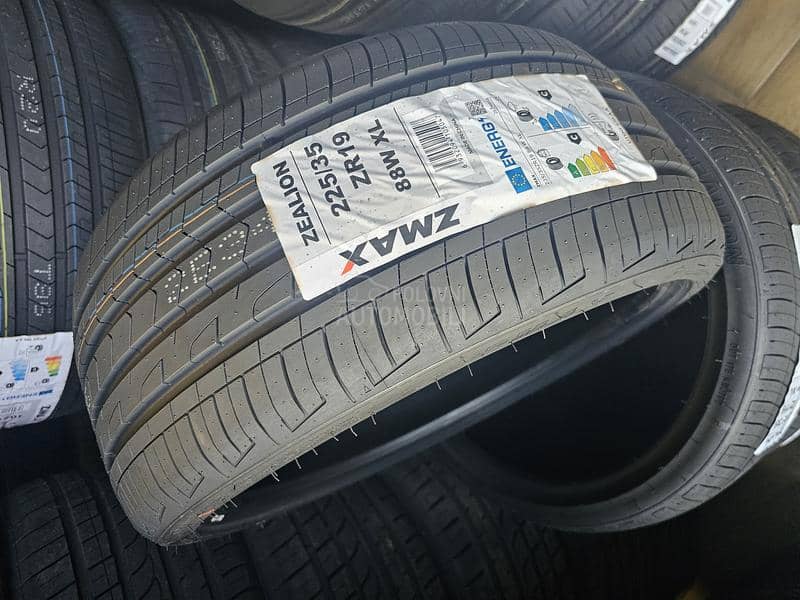 Zmax 225/35 R19 Letnja