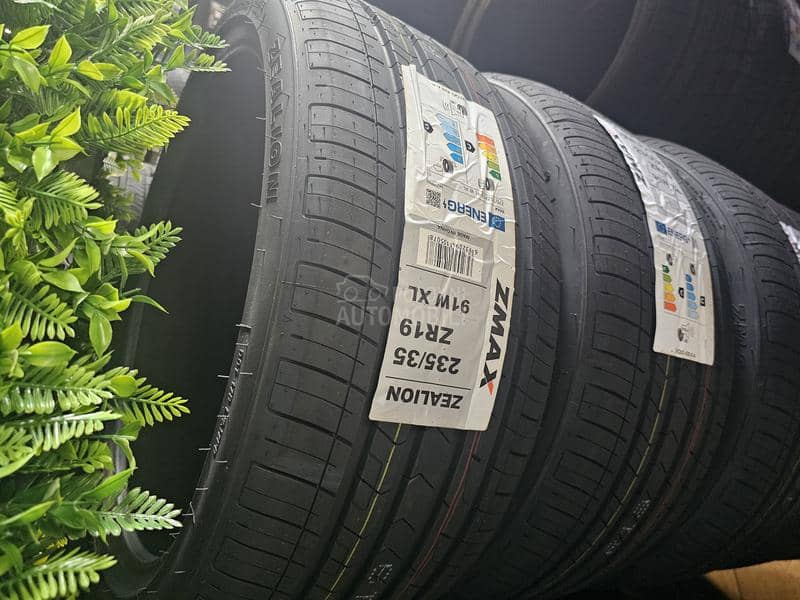 Zmax 235/35 R19 Letnja