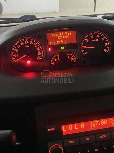 Lancia Musa 1.4 16v