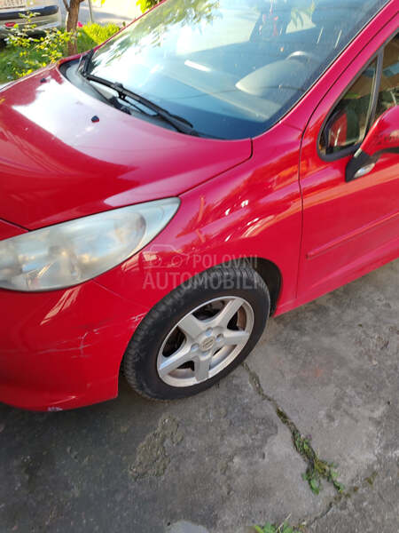 Peugeot 207 1.4