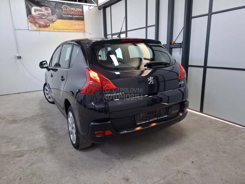 Peugeot 3008 1.6eHDI ACTIVE