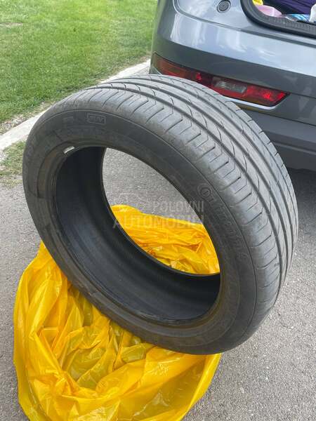 Continental 245/45 R19 Letnja